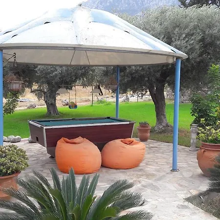 Olive Garden Villa Lapithos  Exterior photo